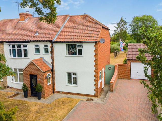 House for sale in Grantham, Barholm