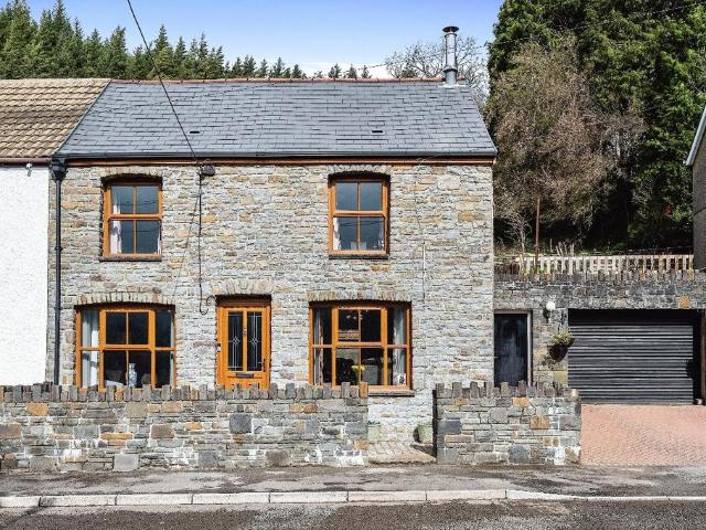 House for sale in Resolven, Wales