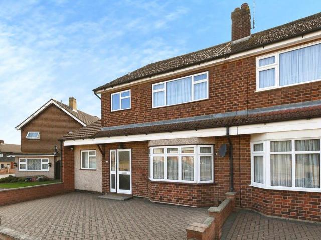 House for sale in Vange, Essex