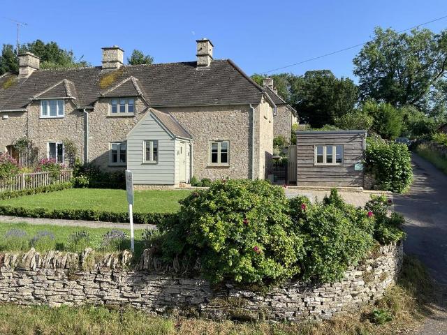 House for sale in Hawling, Tewkesbury