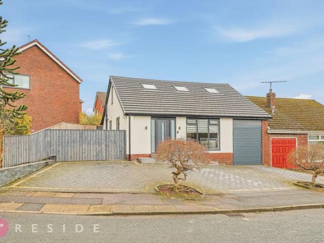 House for sale in Marland, Burnedge