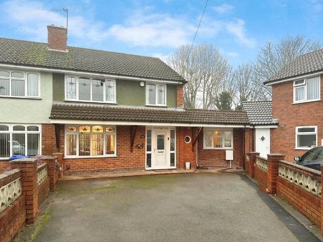 House for sale in Coseley, West Midlands