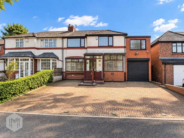 House for sale in Simister, Bury