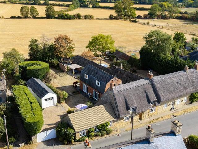 House for sale in Cotterstock