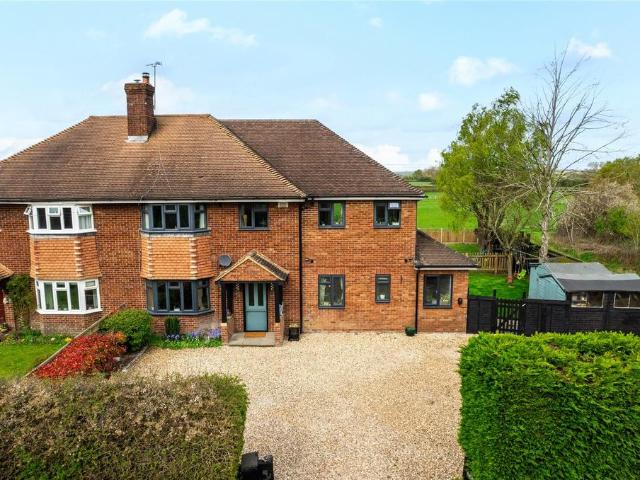House for sale in Buckinghamshire