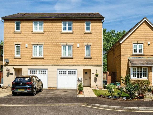 House for sale in Locksbottom, Greater London