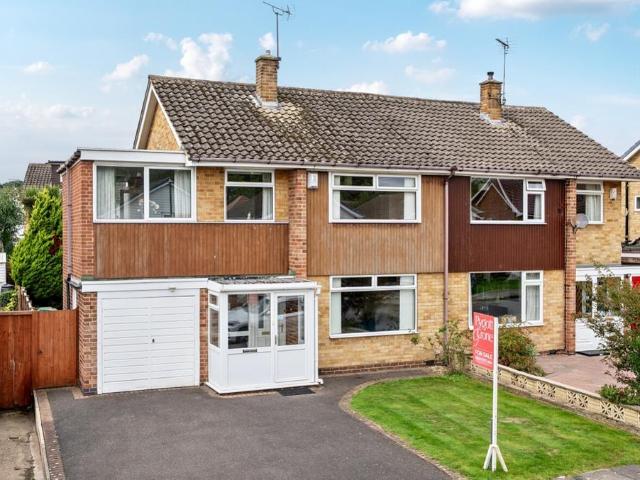 House for sale in Wollaton, City of Nottingham