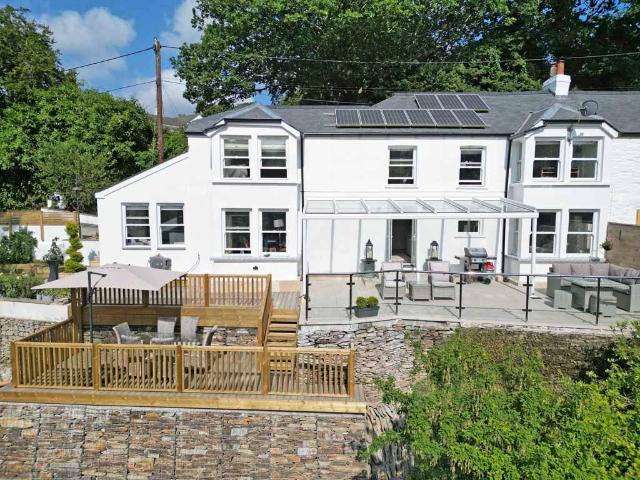 House for sale in Feock, Cornwall