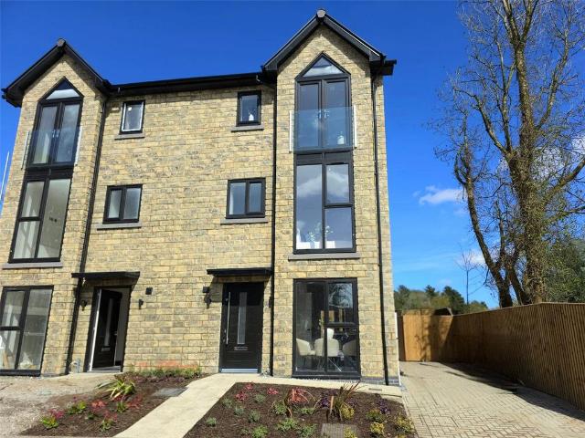 House for sale in Greenheys, Greater Manchester