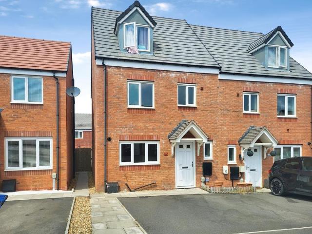 House for sale in Stanford On Avon, Leicestershire