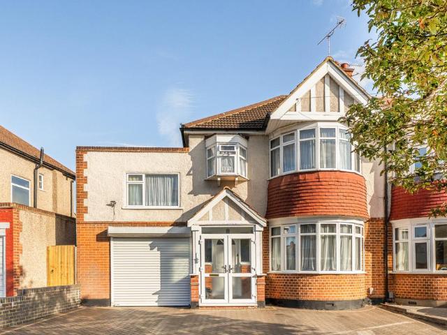 House for sale in Greater London