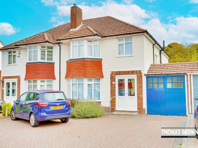 House for sale in London Borough of Bromley, Greater London