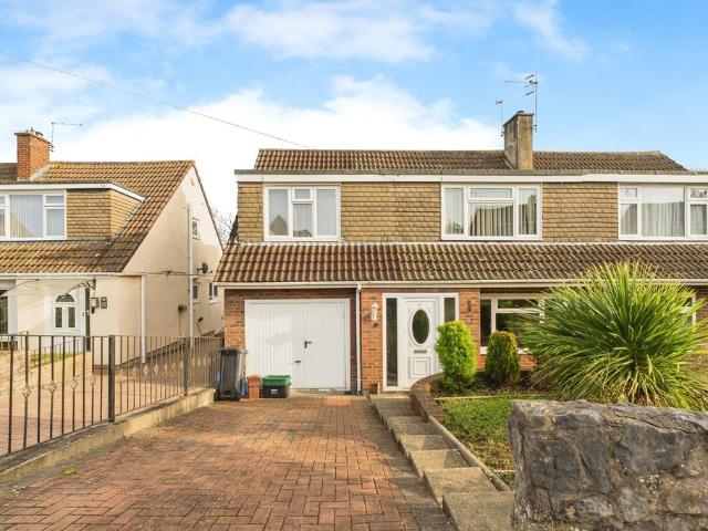 House for sale in Feckenham, City Of Bristol