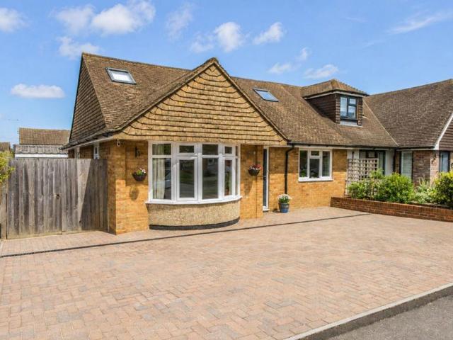 House for sale in Perryfields, West Sussex