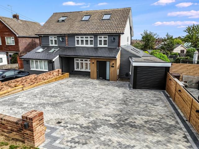 House for sale in Meadgate, Chelmsford