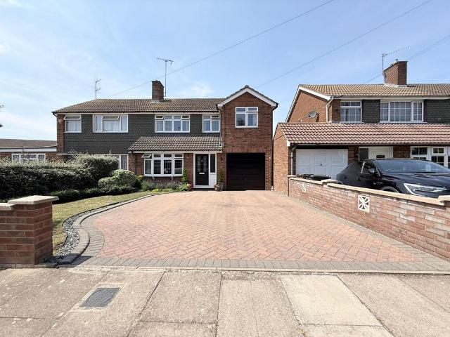 House for sale in Sundon Park, Luton