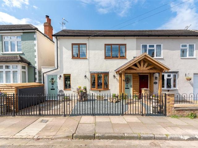 House for sale in Aylesbury, Isle Of Man