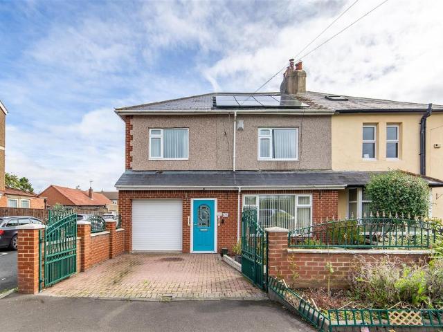 House for sale in Killingworth, Forest Hall