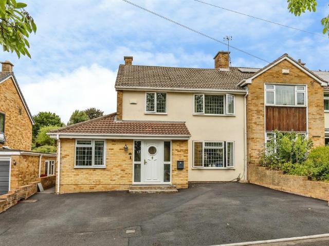 House for sale in Feckenham, City Of Bristol