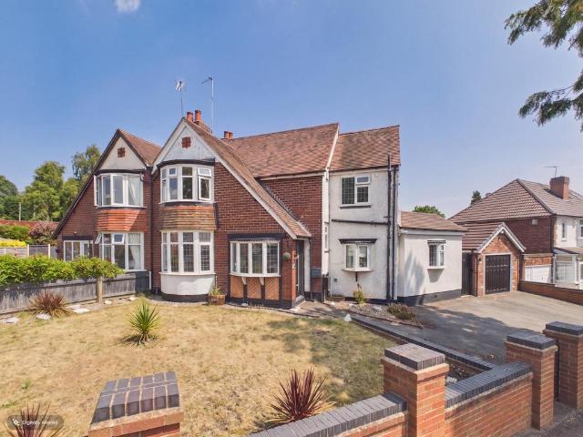 House for sale in West Midlands