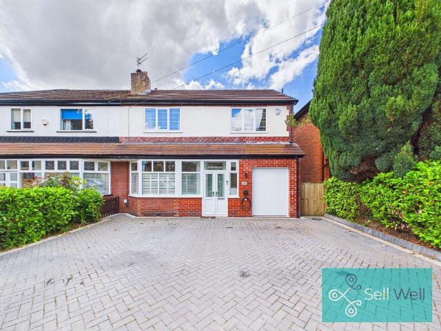 House for sale in Roe Green, Salford