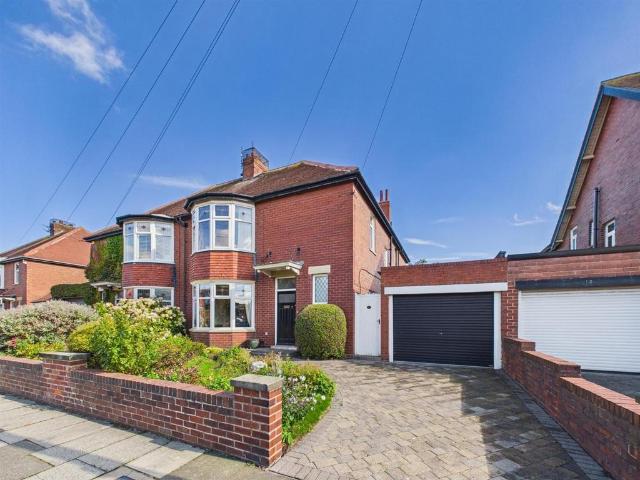 House for sale in Tynemouth, North Tyneside