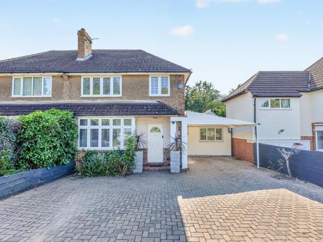 House for sale in London Borough of Croydon, Selsdon