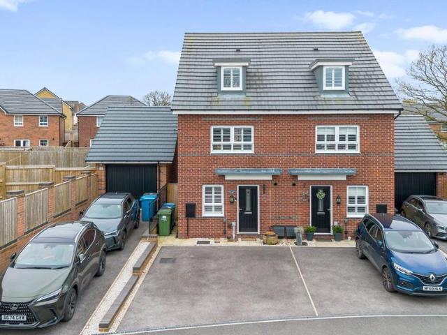 House for sale in Appleton, Warrington