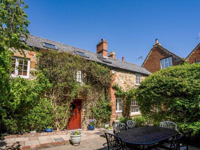 House for sale in Shipston on Stour, Alderminster