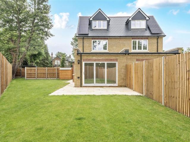 House for sale in St Mary Cray, Greater London