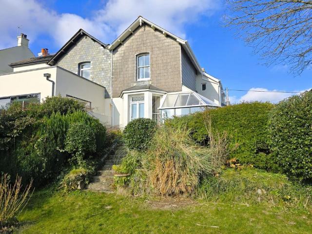 House for sale in Waterside, Saltash