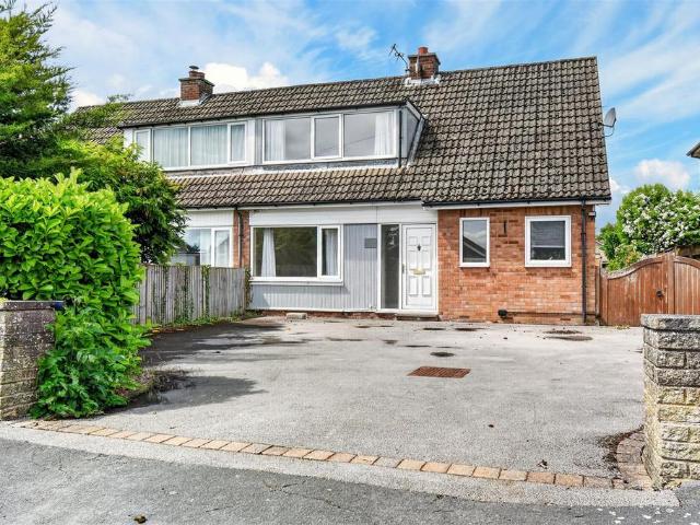 House for sale in Wheldrake, York
