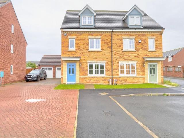 House for sale in Grove Hill, Normanby
