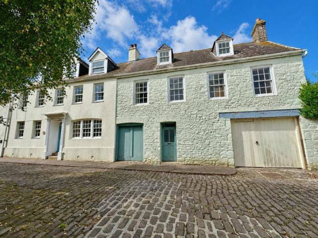 House for sale in Alderney, Poole