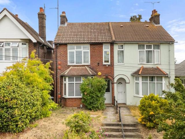 House for sale in Hythe, Fordham Heath