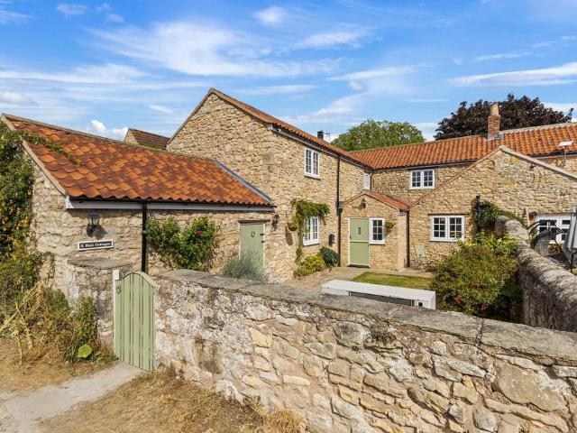 House for sale in Kirk Smeaton, York and North Yorkshire