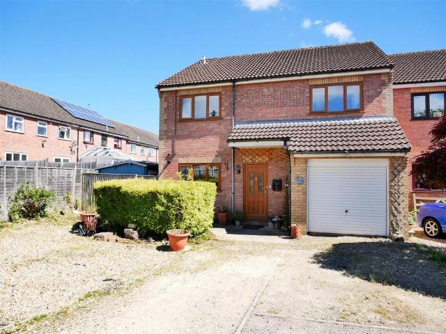 House for sale in Calne