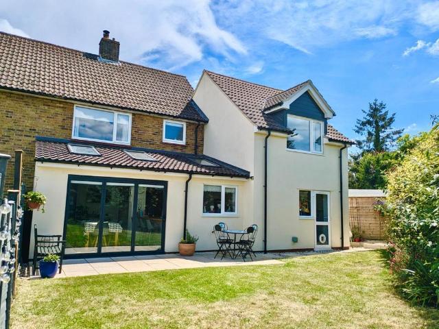House for sale in Highcroft, Berrick Salome