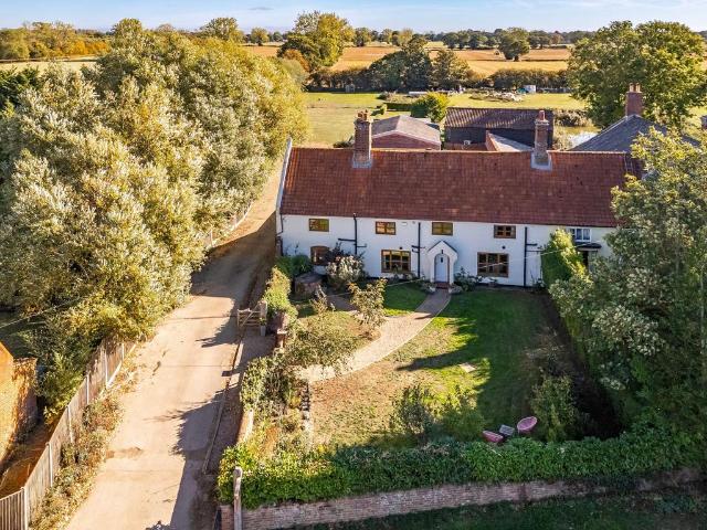 House for sale in Lingwood, Broadland