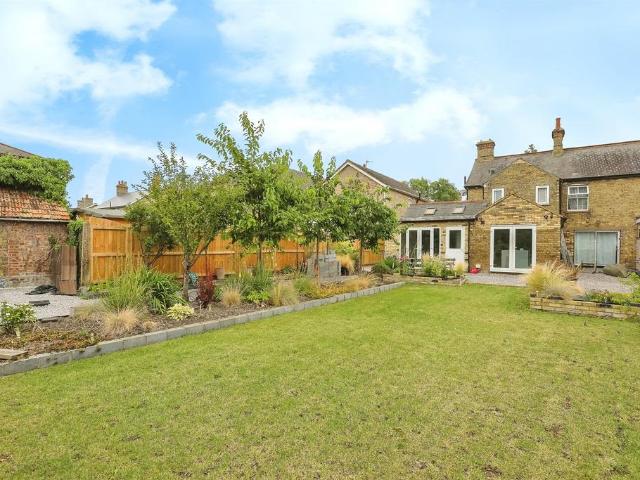 House for sale in Huntingdon, Cambridgeshire