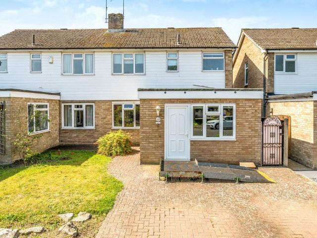 House for sale in Blackhills, Surrey