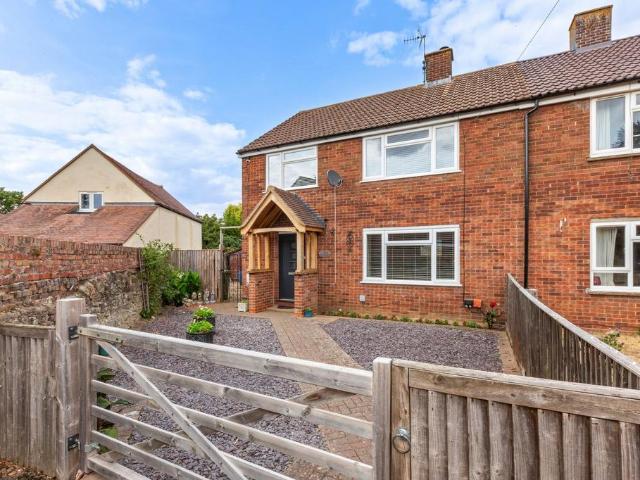 House for sale in Berrick Salome, Oxfordshire