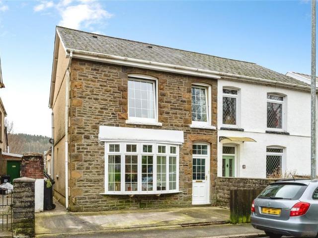 House for sale in Pontardawe, Pontardawe, Clydach