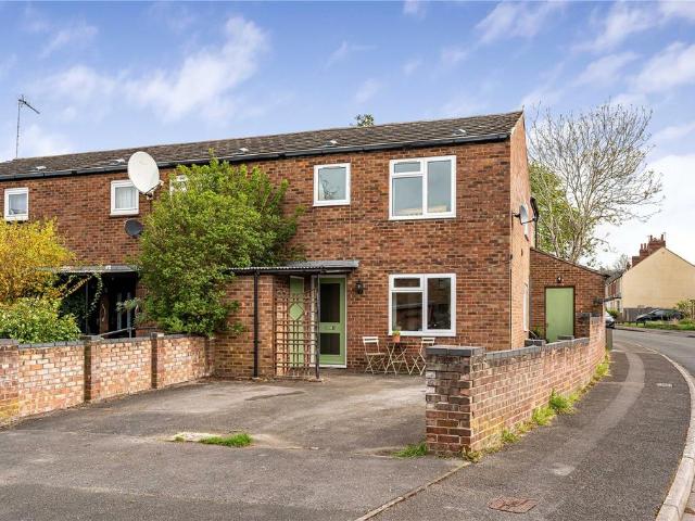 House for sale in The Slade, Oxfordshire
