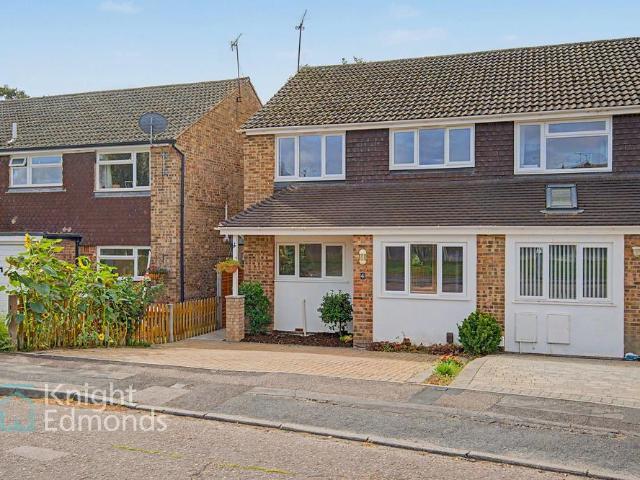 House for sale in Midway, Kent