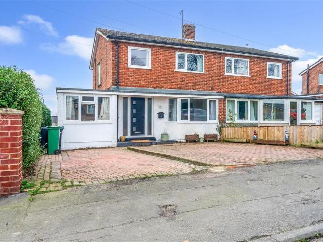 House for sale in Colburn