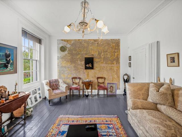 House for sale in Tufnell Park, Greater London