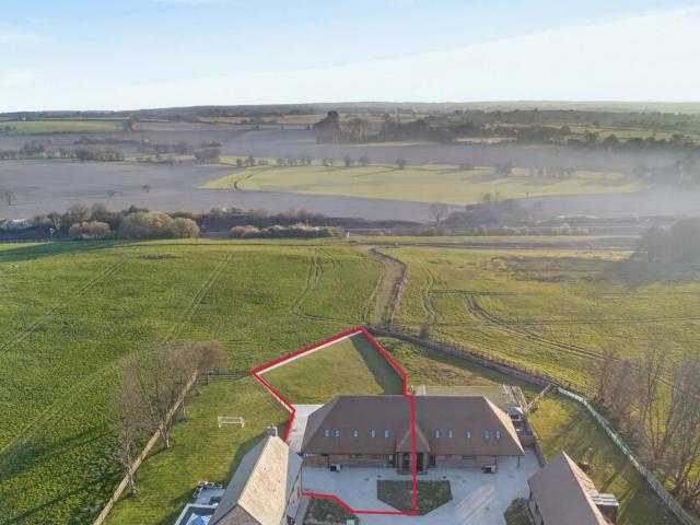 House for sale in Bridgefield, Kent