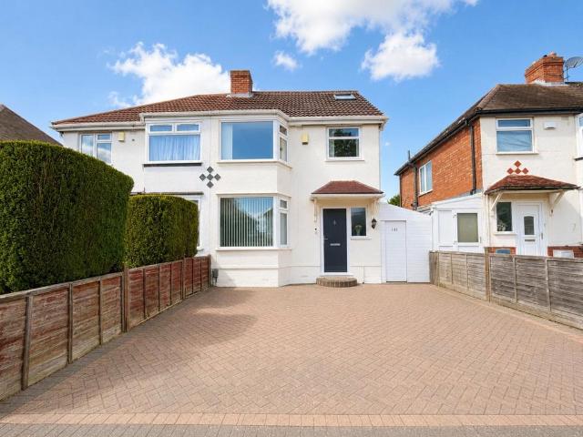 House for sale in Hall Green, West Midlands