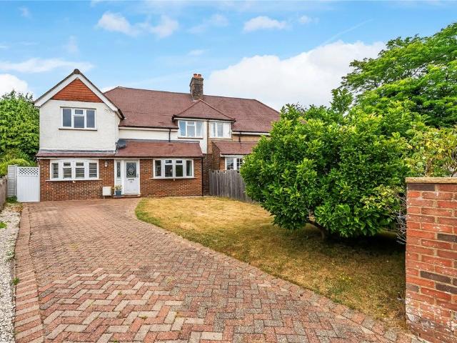 House for sale in Hillview, Surrey